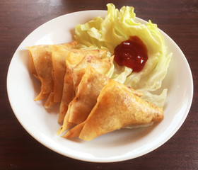 春巻ショモチャ(サモサ)
