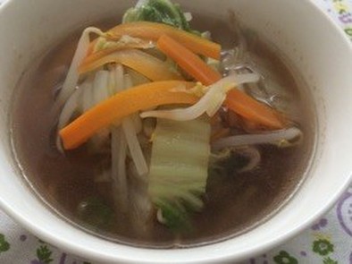 野菜たっぷり タンメン風スープの写真
