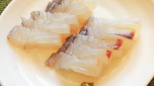 釣食 イズスミの刺身 レシピ 作り方 By Puyome クックパッド 簡単おいしいみんなのレシピが356万品