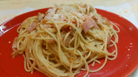 トマトのスープとベーコンで簡単パスタ☆