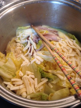 白菜とベーコン牛乳(豆乳)煮