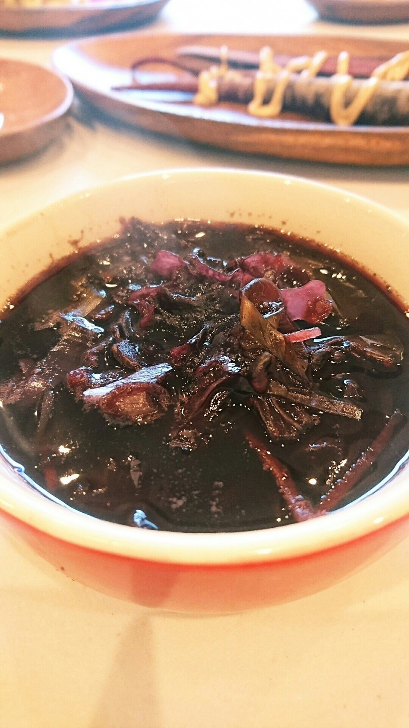 薬膳   黒米の真っ黒スープの画像