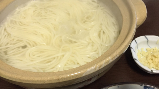 やみぞ女子必見 土鍋釜揚げうどん レシピ 作り方 By 晴 やみぞ女子 クックパッド 簡単おいしいみんなのレシピが349万品