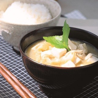 無添加のお味噌汁☆チキンクリアスープの画像