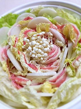 花咲くミルフィーユ鍋*豚バラと白菜と大根