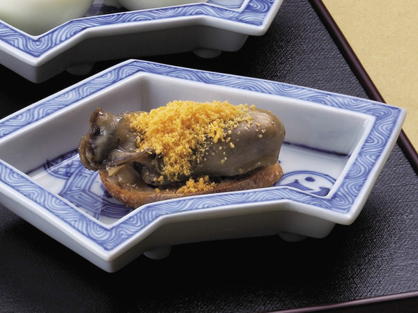 牡蠣のミモレットがけ