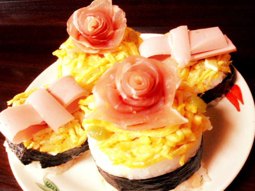 【簡単】ケーキ型いらずミニお寿司ケーキ♡の画像