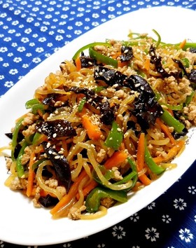 しらたきときくらげの低糖質ピリ辛炒め★