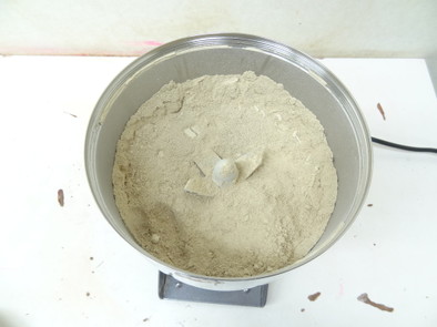 小麦ふすま粉末化｜製粉機ハイスピードミルの写真