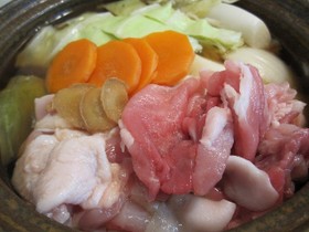 【まぐろ魚醤レシピ】美肌鍋