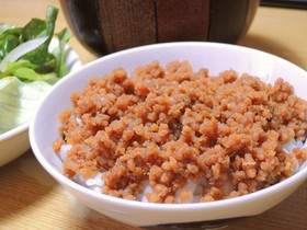 ご飯のお供に! 基本の鶏そぼろ!