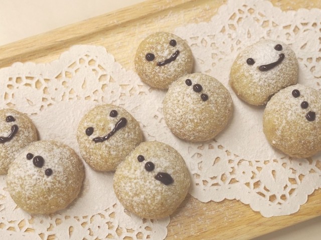 クリスマスに セサミスノーボール レシピ 作り方 By クッキングセサミ クックパッド 簡単おいしいみんなのレシピが349万品