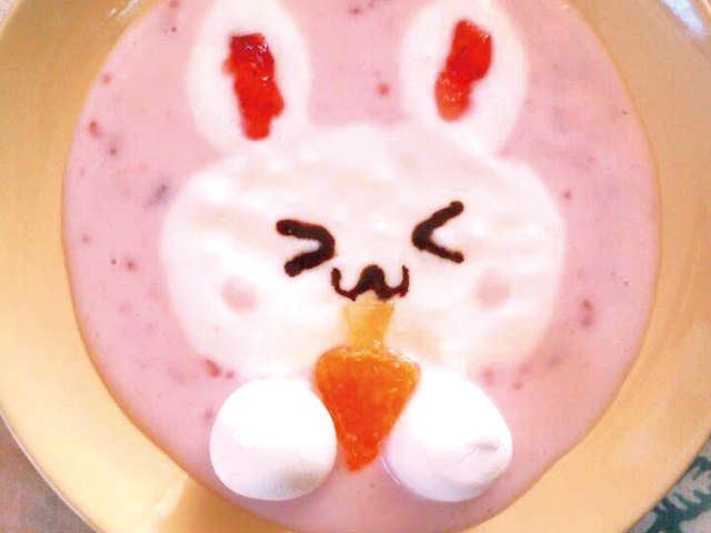 ヨーグルトアート 人参モグモグうさぎ レシピ 作り方 By ゆぅゅぅ
