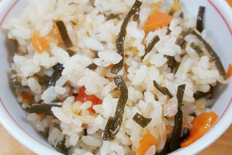 調味料なし 簡単味ごはん 炊き込みご飯 レシピ 作り方 By ぱーやん2号 クックパッド 簡単おいしいみんなのレシピが360万品
