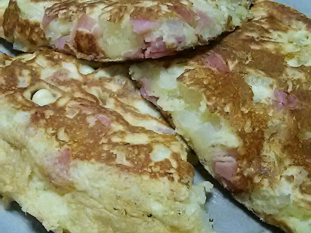 朝食に おかずパンケーキ レシピ 作り方 By Rikoamama クックパッド