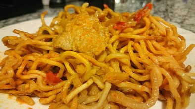 [中華麺アレンジ]カレー焼きそばの写真