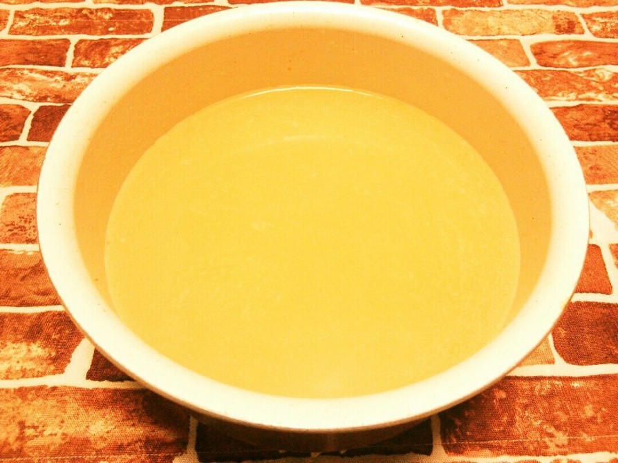 スロークッカー鶏骨スープのレシピ