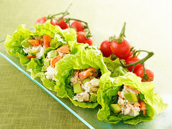 アラスカ紅鮭サラダご飯の画像