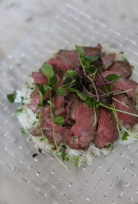 ペッパーをまぶしたローストビーフのレシピ