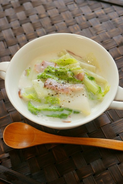 m白菜とベーコンの中華クリーム煮の写真