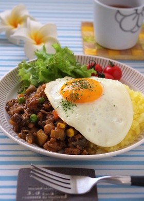 カレールーで作る簡単ドライカレー