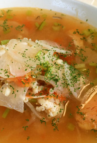 【低糖質な食事】鮭缶の雑穀トマトスープ