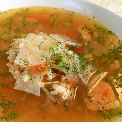 【低糖質な食事】鮭缶の雑穀トマトスープの写真