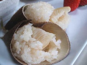たけのこカップのご飯