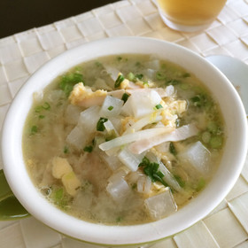 中華風の押し麦スープ