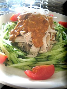 *簡単棒々鶏*鶏肉のごま味噌ダレ