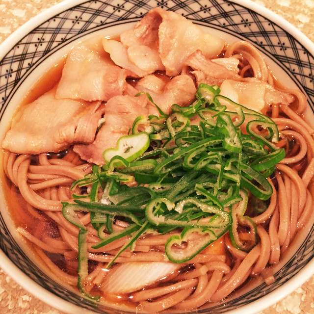 料理上手の母直伝 肉そば 肉うどん レシピ 作り方 By ゆたまま クックパッド 簡単おいしいみんなのレシピが354万品