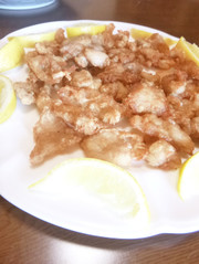 鶏皮のかりかり揚げ 山賊焼き風味の写真