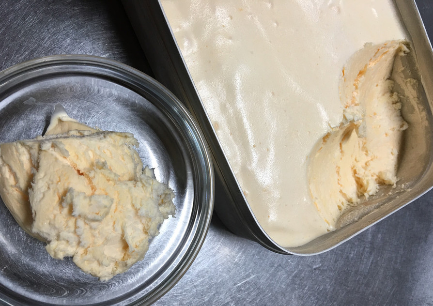 イートンメスアイスクリームの簡単レシピ