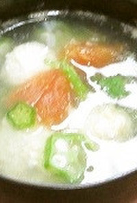 豆腐団子とトマトのスープ