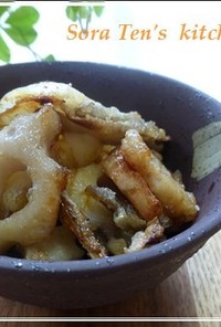 根菜（蓮根・牛蒡・ゆり根）の甘辛黒酢揚げ