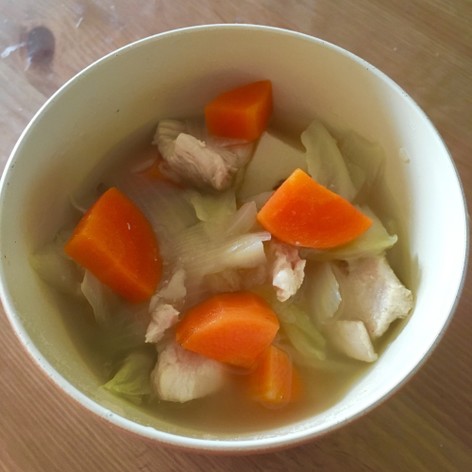 ダシダで簡単☆ダイエット野菜スープ