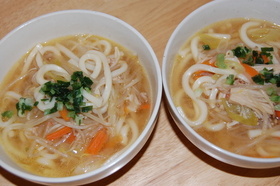 給食の味☆もやしの味噌スープ