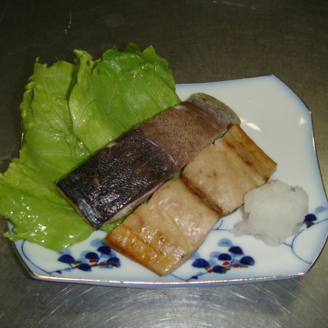 シイラの塩ゆで味ぽんで レシピ 作り方 By 対馬地区漁協女性部 クックパッド 簡単おいしいみんなのレシピが361万品