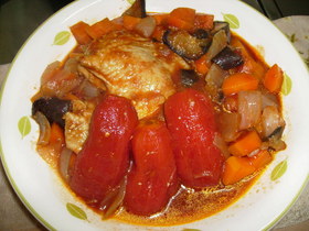 煮込むだけ!!鶏肉トマト