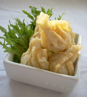 ワンタンの皮でベーコンチーズ包み揚げ