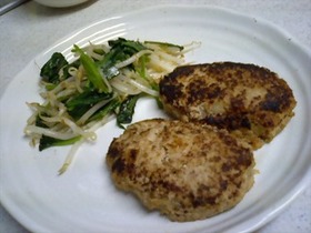 大豆入りハンバーグ
