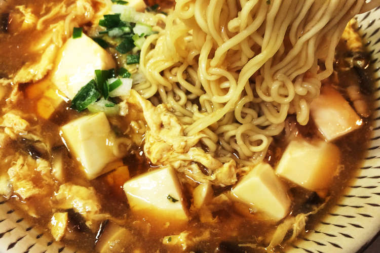 なんちゃって麻婆ラーメン 鍋ひとつ簡単 レシピ 作り方 By ｉmａ３ クックパッド 簡単おいしいみんなのレシピが354万品