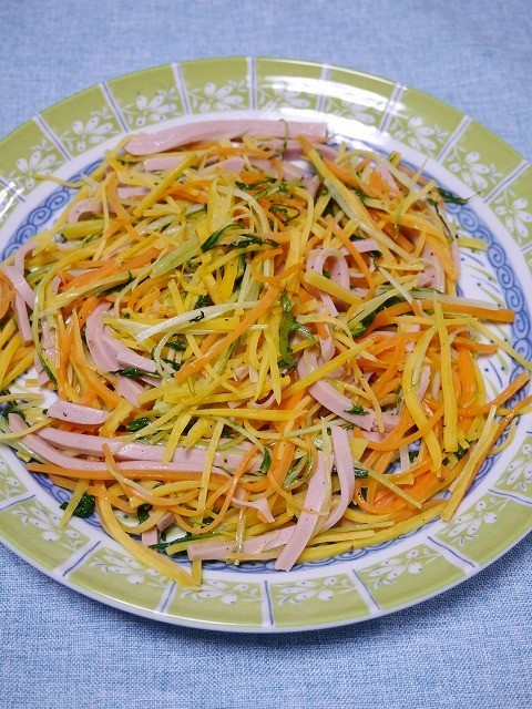 簡単！水菜と根菜のマヨ炒め(お弁当にも)の画像