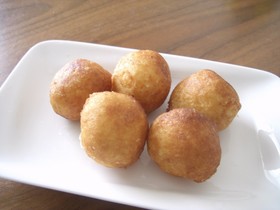 ご飯deポンデドーナツ