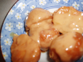 新じゃがの揚げ煮(ゴマ味)