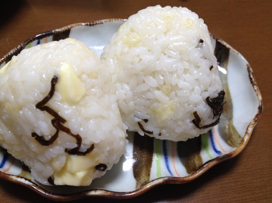 おにぎり！天かすチーズ塩昆布での画像