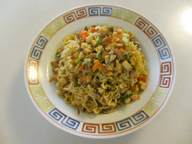 サッポロ一番醤油味でチャーハン