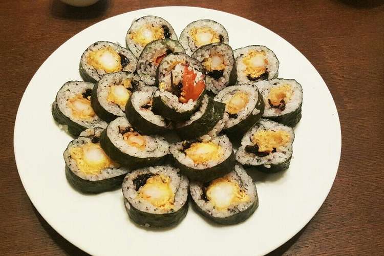海老の天ぷらの巻物 天むす風 恵方巻にも レシピ 作り方 By カペソース クックパッド 簡単おいしいみんなのレシピが367万品