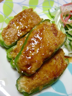 ピーマンの肉詰め照り焼き風