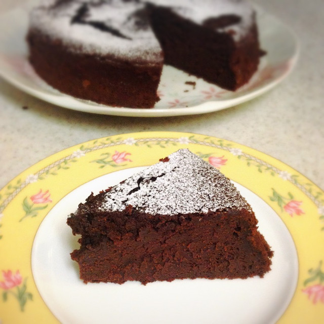 砂糖生クリーム無し濃厚チョコレートケーキ レシピ 作り方 By かお クックパッド 簡単おいしいみんなのレシピが350万品